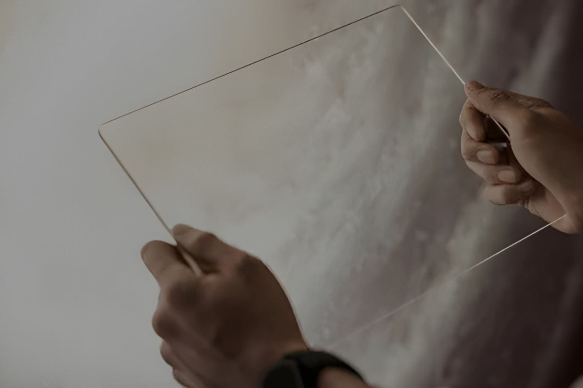 pond glass vs acrylic